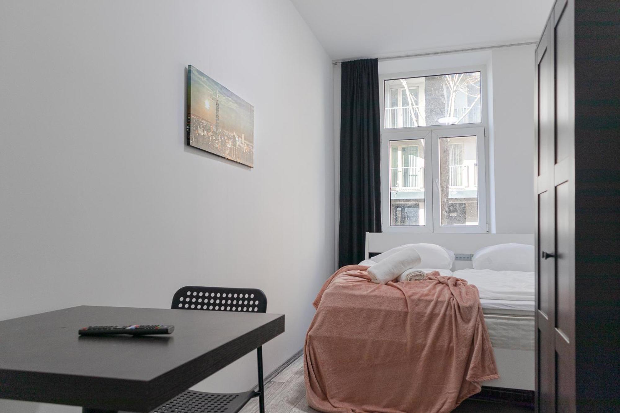 וינה Affordable 5-Br Shared Apartment / Enkplatz U3 Getaway מראה חיצוני תמונה